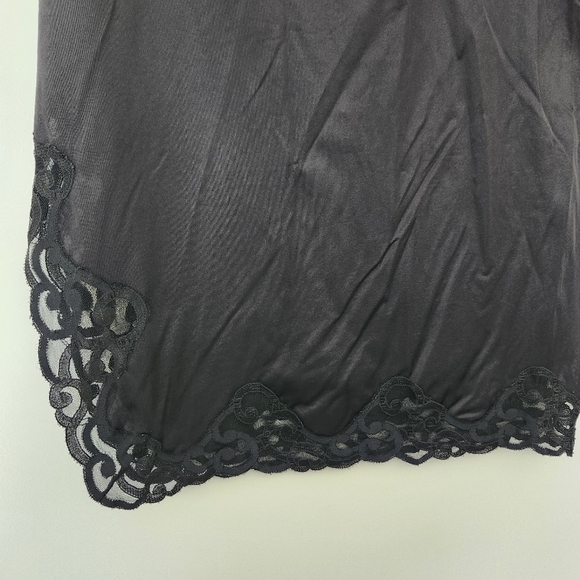 Vintage Black Slip Skirt Lace Trim Side Slit Size Small - Picture 3 of 9